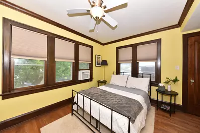 2876 N Grant Blvd, Milwaukee, WI 53210 - Photo 25