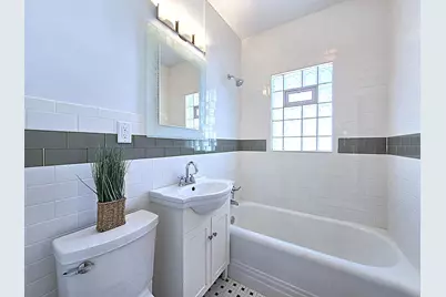 4062 N 40th St, Milwaukee, WI 53216 - Photo 17