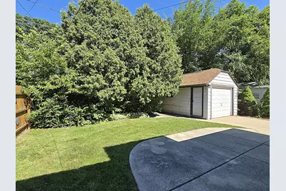 4062 N 40th St, Milwaukee, WI 53216 - Photo 55