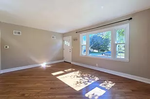 1957 S 82nd St, West Allis, WI 53219 - Photo 9