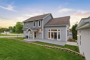 405 Lake Dr, Random Lake, WI 53075 - Photo 87
