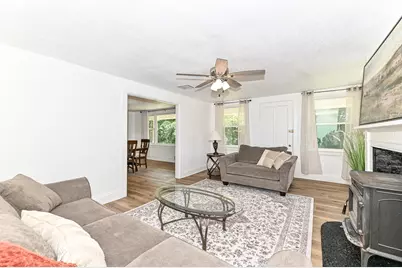 5824  Marsh Rd, Racine, WI 53185 - Photo 9