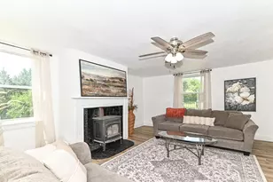 5824 Marsh Rd, Racine, WI 53185 - Photo 7