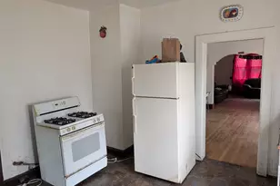 2524 W Michigan St, Milwaukee, WI 53233 - Photo 25