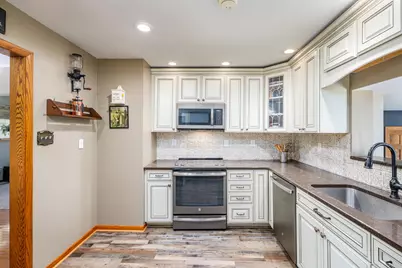 6907  52nd Ave, Kenosha, WI 53142 - Photo 9