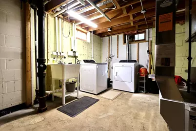 8675 N 51st St, Brown Deer, WI 53223 - Photo 23