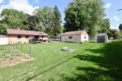 8675 N 51st St, Brown Deer, WI 53223 - Photo 3