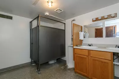 116  Kettle Moraine Dr, Slinger, WI 53086 - Photo 25