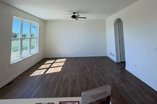 507 Golf Dr, Jefferson, WI 53549 - Photo 7