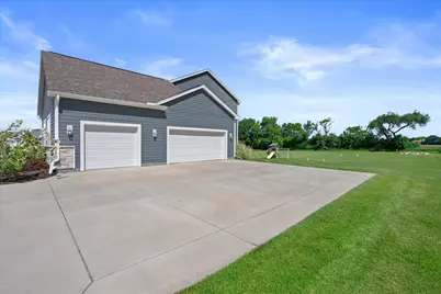 S86W34804  Knoll Rd, Eagle, WI 53119 - Photo 41