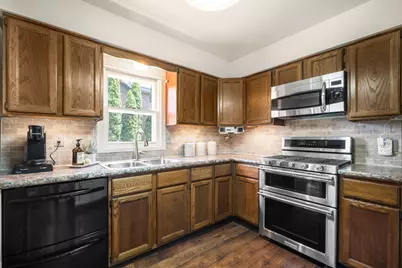 3462 E Cudahy Ave, Cudahy, WI 53110 - Photo 9