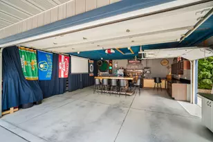 3462 E Cudahy Ave, Cudahy, WI 53110 - Photo 23