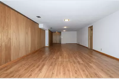 321  Macarthur Dr, Mukwonago, WI 53149 - Photo 29