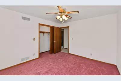 2920  Wildrose Way, Racine, WI 53402 - Photo 27