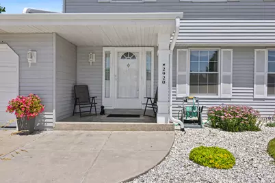 2920  Wildrose Way, Racine, WI 53402 - Photo 3