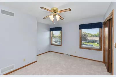 2920  Wildrose Way, Racine, WI 53402 - Photo 29