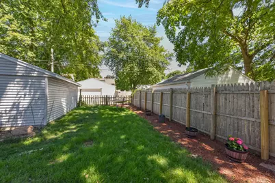 3156 N 83rd St, Milwaukee, WI 53222 - Photo 17
