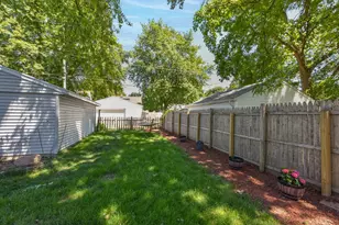 3156 N 83rd St, Milwaukee, WI 53222 - Photo 17