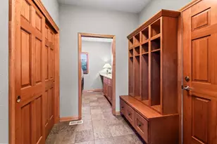 1194 4 Winds Wy, Hartland, WI 53029 - Photo 39