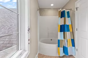 1194 4 Winds Wy, Hartland, WI 53029 - Photo 27