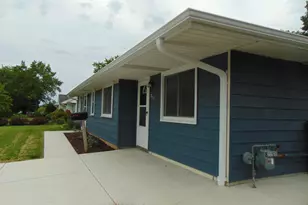 517 Maple St, Mukwonago, WI 53149 - Photo 29