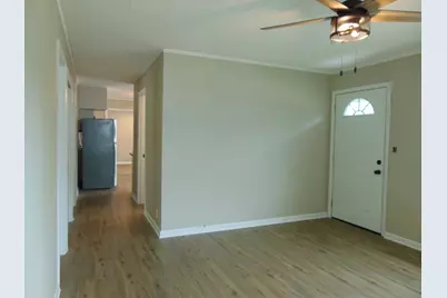517  Maple St, Mukwonago, WI 53149 - Photo 9