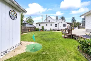 552 Milford St, Watertown, WI 53094 - Photo 5