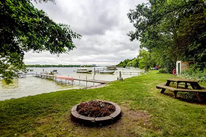 W322N6797  Wildwood Point Rd, Merton, WI 53029 - Photo 5
