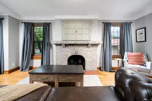 7023 Grand Pkwy, Wauwatosa, WI 53213 - Photo 9