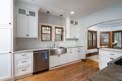 7023  Grand Pkwy, Wauwatosa, WI 53213 - Photo 19