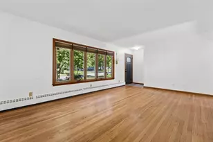 W238N6498 Elmwood Ave, Sussex, WI 53089 - Photo 5
