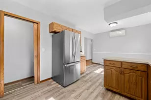 W238N6498 Elmwood Ave, Sussex, WI 53089 - Photo 13