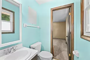 3490 E Van Beck Ave, Saint Francis, WI 53235 - Photo 11