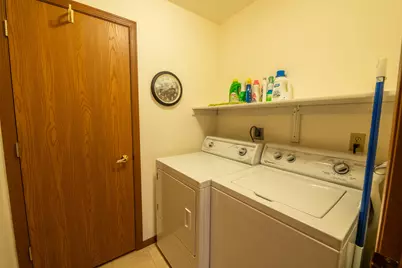 715  Canterberry Ct #209, West Bend, WI 53090 - Photo 25