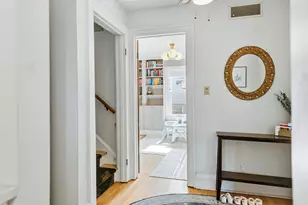 4834 W Wisconsin Ave, Milwaukee, WI 53208 - Photo 13