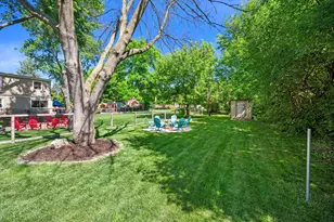 12516 W Meadow Ln, New Berlin, WI 53151 - Photo 29