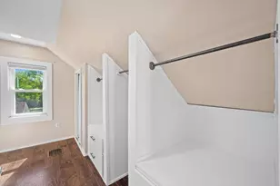 12516 W Meadow Ln, New Berlin, WI 53151 - Photo 17