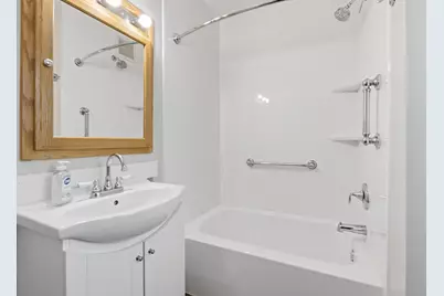 1722  Winnebago St, La Crosse, WI 54601 - Photo 17