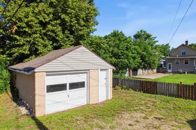 1722  Winnebago St, La Crosse, WI 54601 - Photo 23