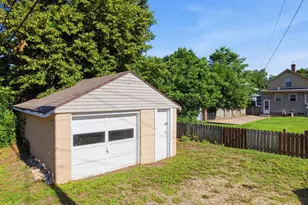 1722 Winnebago St, La Crosse, WI 54601 - Photo 23