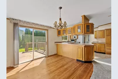220 N Packer Dr, Francis Creek, WI 54220 - Photo 5