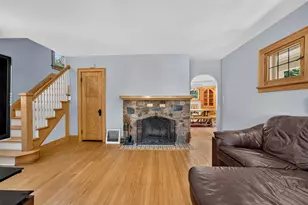 5532 N Lydell Ave, Whitefish Bay, WI 53217 - Photo 13