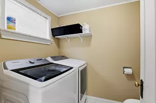 516 N 5th St, Manitowoc, WI 54220 - Photo 17