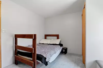 516 N 5th St, Manitowoc, WI 54220 - Photo 23