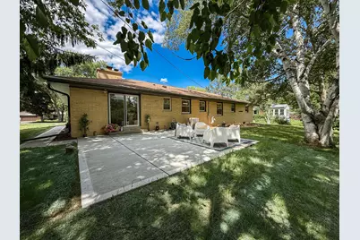 17865  Windemere Rd, Brookfield, WI 53045 - Photo 33