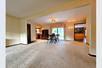 W225N8303  Longview Dr, Lisbon, WI 53089 - Photo 19