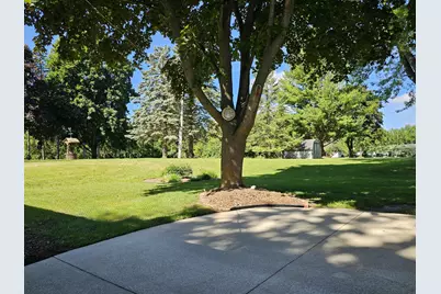 W225N8303  Longview Dr, Lisbon, WI 53089 - Photo 15