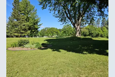 W225N8303  Longview Dr, Lisbon, WI 53089 - Photo 17