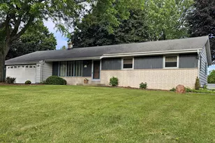 W225N8303 Longview Dr, Lisbon, WI 53089 - Photo 3
