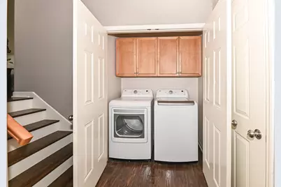 1202  Woodbury Cmn #A, Waukesha, WI 53189 - Photo 31
